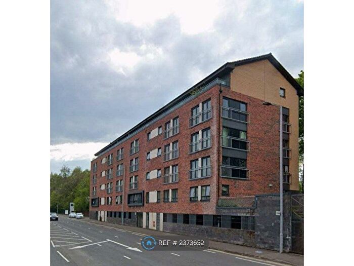 2 Bedroom Flat To Rent In Pollokshaws Road, Glasgow, G43