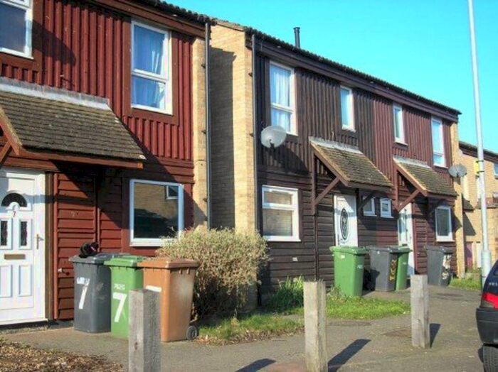 3 Bedroom House To Rent In Winyates, Orton Goldhay, Peterborough, PE2