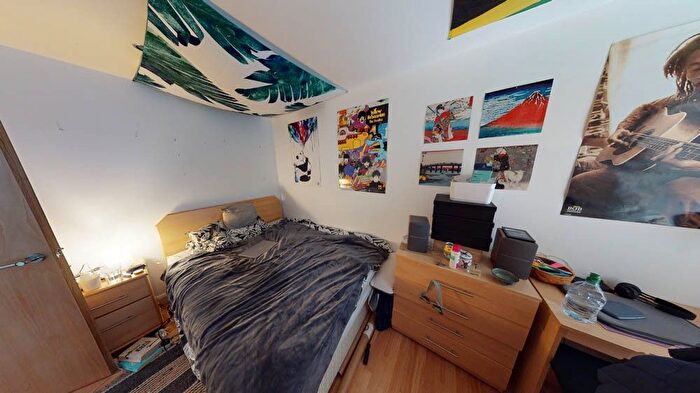 3 Bedroom Semi-Detached House To Rent In Holborn Street, Leeds, LS6