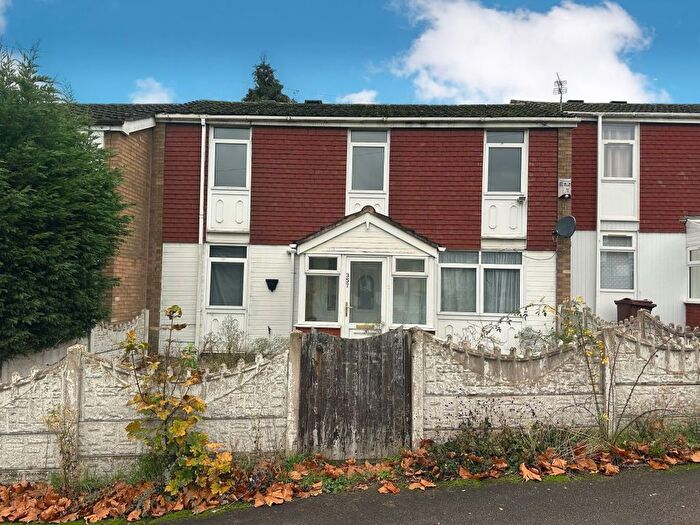 3 Bedroom Terraced House For Sale In Harden Road, Walsall, West Midlands, WS3