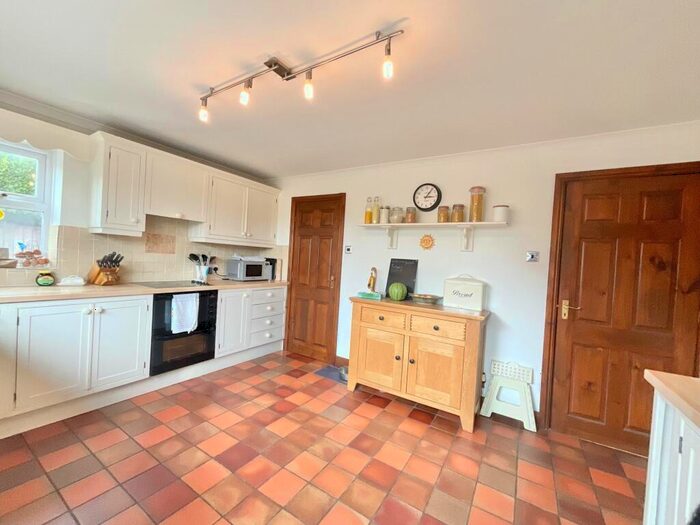 4 Bedroom Detached House For Sale In Longhill Lane, Hankelow, CW3
