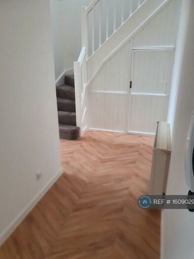 2 Bedroom Maisonette To Rent In Marwick House, March, PE15