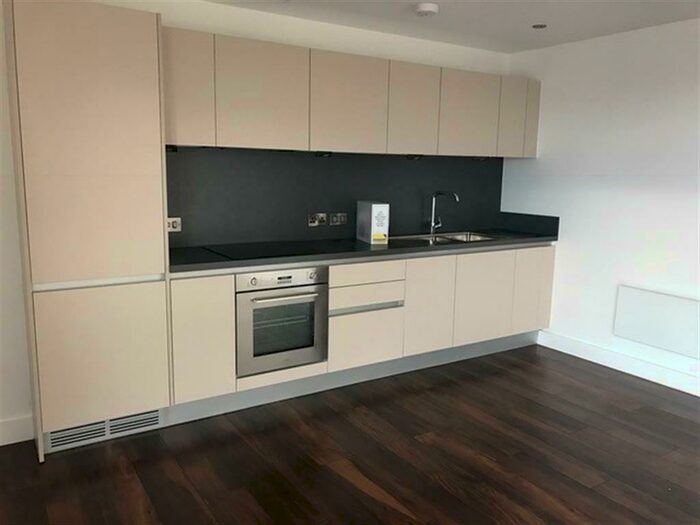 2 Bedroom Apartment To Rent In Rivergate A, Wilburn Basin, Ordsall Lane, Manchester, M5
