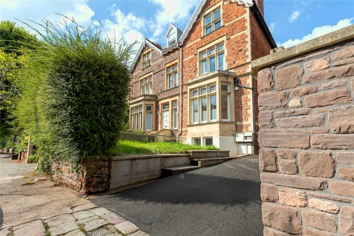 2 Bedroom Apartment To Rent In Whatley Road, Clifton, Bristol, BS8