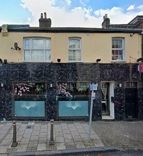 3 Bedroom Flat To Rent In Chislehurst Road, Orpington, Kent, BR6