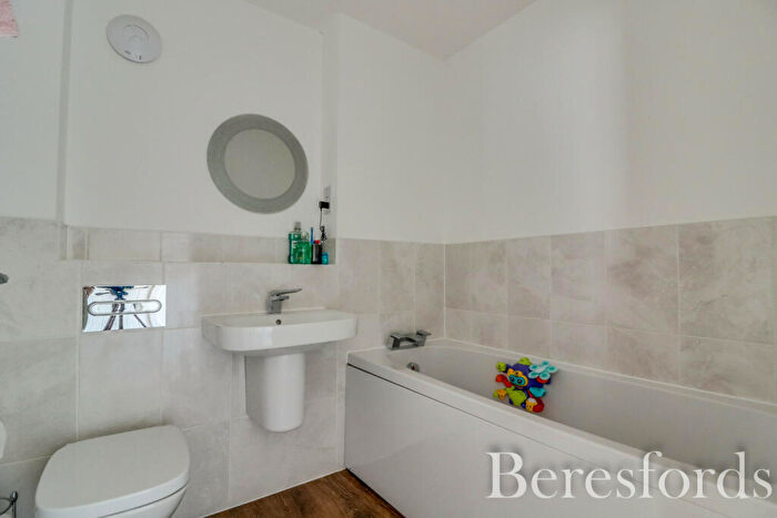 4 Bedroom Detached House For Sale In Tylneys Road, Halstead, CO9