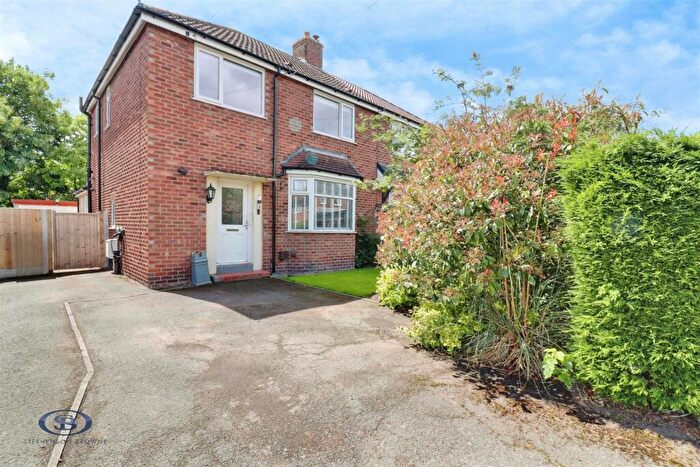 3 Bedroom Semi-Detached House For Sale In Fairfield Avenue, Sandbach, CW11