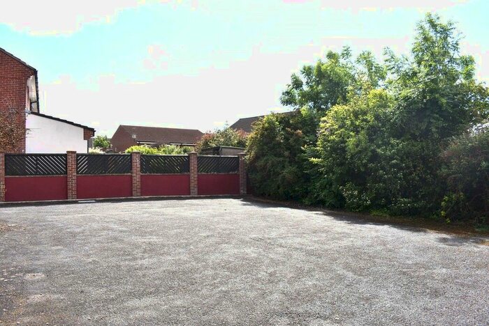 Parking/garage To Rent In Southway Drive, Yeovil, BA21