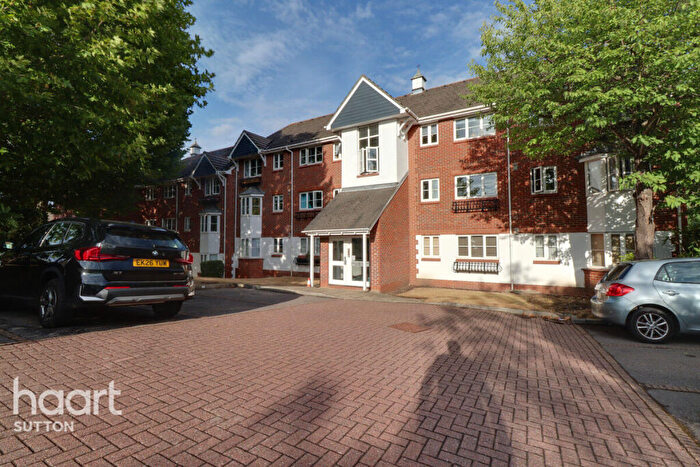 2 Bedroom Terraced House For Sale In Autumn Drive, Sutton, SM2