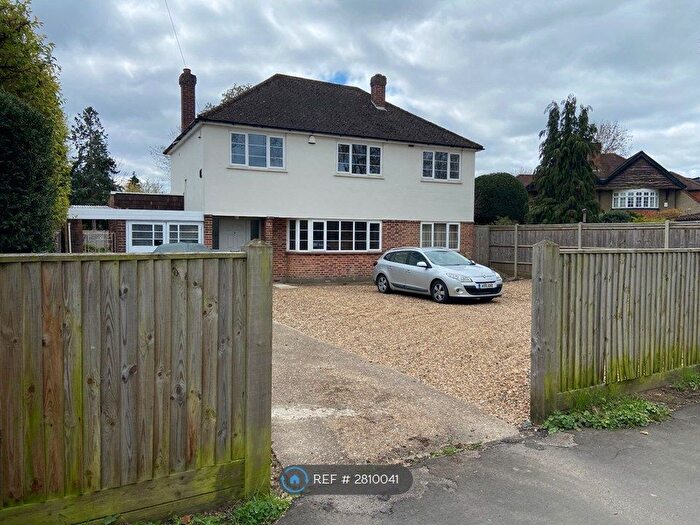 4 Bedroom Detached House To Rent In London Road, Slough, SL3