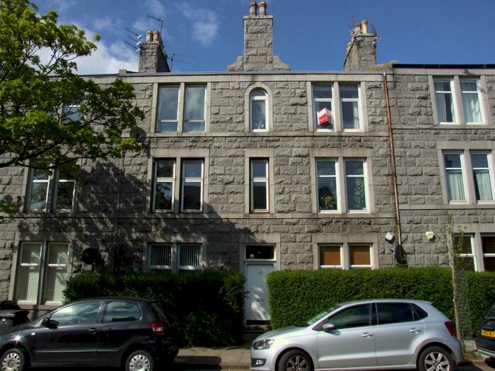 1 Bedroom Flat To Rent In Mid Stocket Road, Midstocket, Rosemount, Aberdeen, AB15