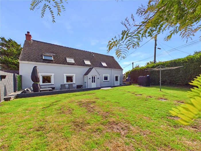 5 Bedroom Semi Detached House For Sale In Upper Thornton, Milford Haven, Pembrokeshire, SA73
