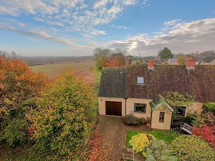 3 Bedroom Semi-Detached House For Sale In Hatchings Lane, Leafield, Witney, OX29