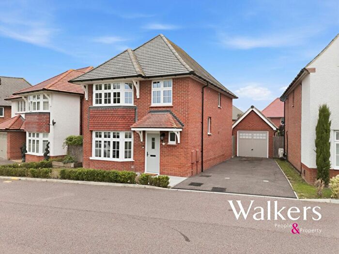 4 Bedroom Detached House For Sale In Judge Drive, Langdon Hills, SS16