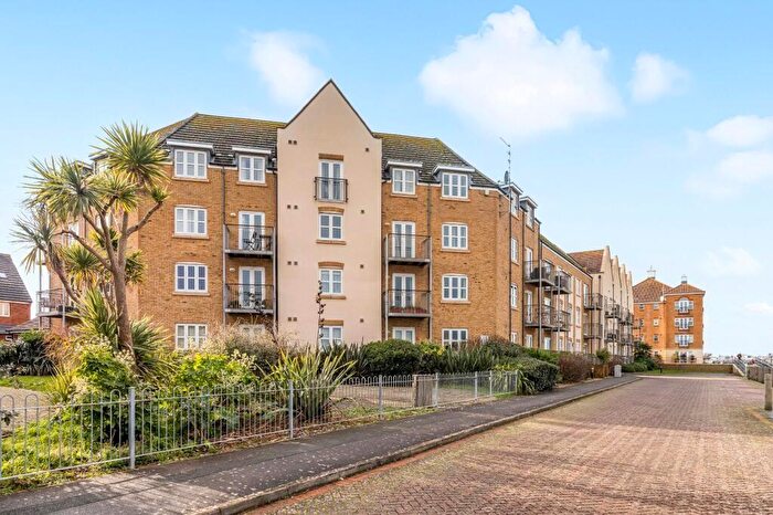 2 Bedroom Apartment For Sale In Bonaventure, Shoreham-by-Sea, BN43