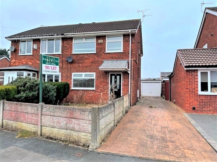 3 Bedroom Semi-Detached House To Rent In Peel Street, Platt Bridge, Wigan WN2