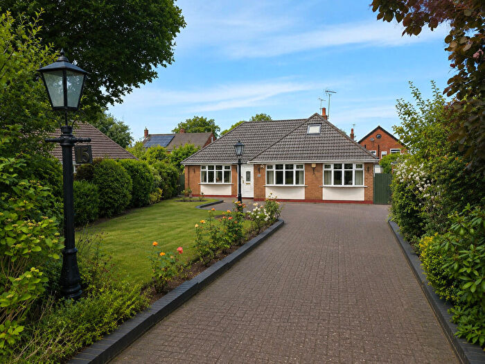3 Bedroom Detached Bungalow For Sale In Grovemount, Davenham, Northwich, CW9