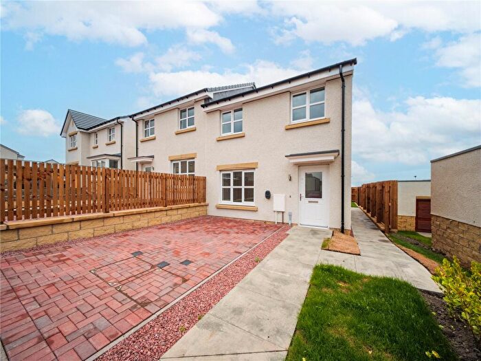 3 Bedroom Semi-Detached House To Rent In Vint Drive, Edinburgh, Midlothian, EH17