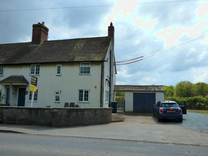 3 Bedroom Semi-Detached House To Rent In Edgebold, Shrewsbury, SY5