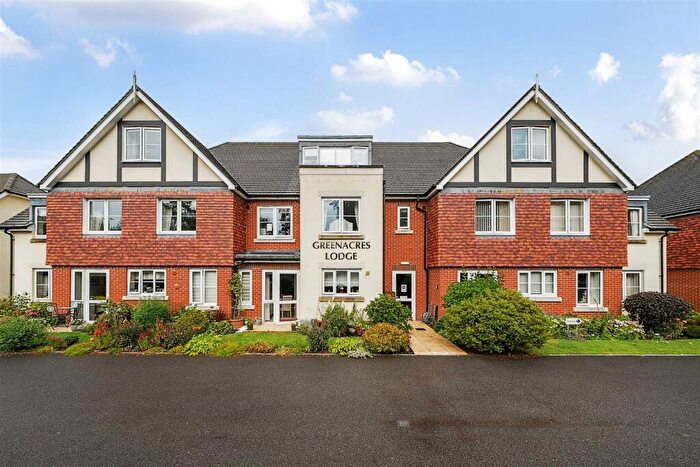 1 Bedroom Retirement Property For Sale In Greenacres Lodge, Warlingham, CR6