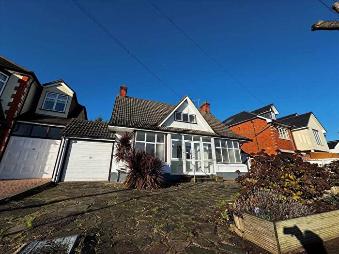 4 Bedroom Detached House To Rent In Curtis Road, Hornchurch, RM11
