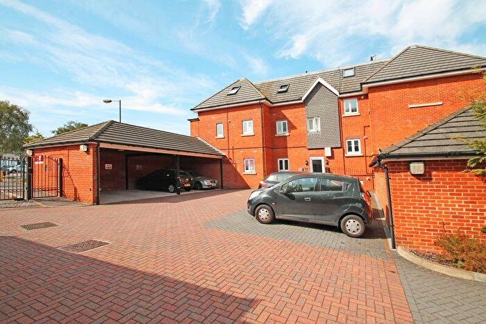 1 Bedroom Flat To Rent In Kestrel Road, Chatham, ME5