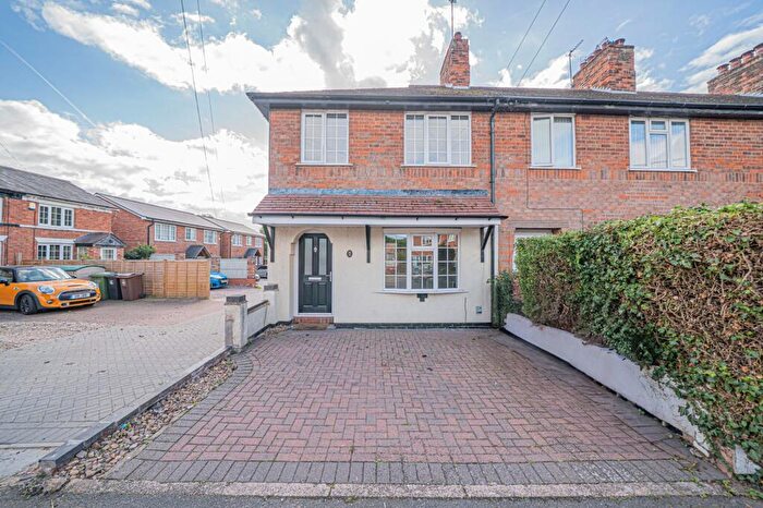 3 Bedroom End Of Terrace House For Sale In Copt Heath Croft, Knowle, B93