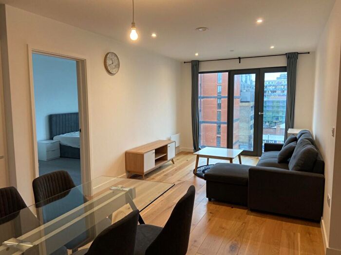 2 Bedroom Apartment For Sale In The Axium, Windmill Street, Birmingham, B1