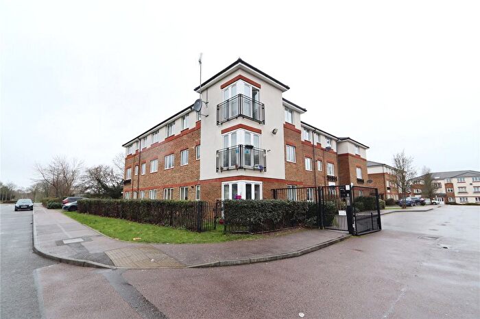 2 Bedroom Flat For Sale In Akerlea Close, Netherfield, Milton Keynes, Bucks, MK6