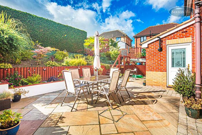4 Bedroom Detached House For Sale In Thorncliffe View, Chapeltown, Sheffield, S35