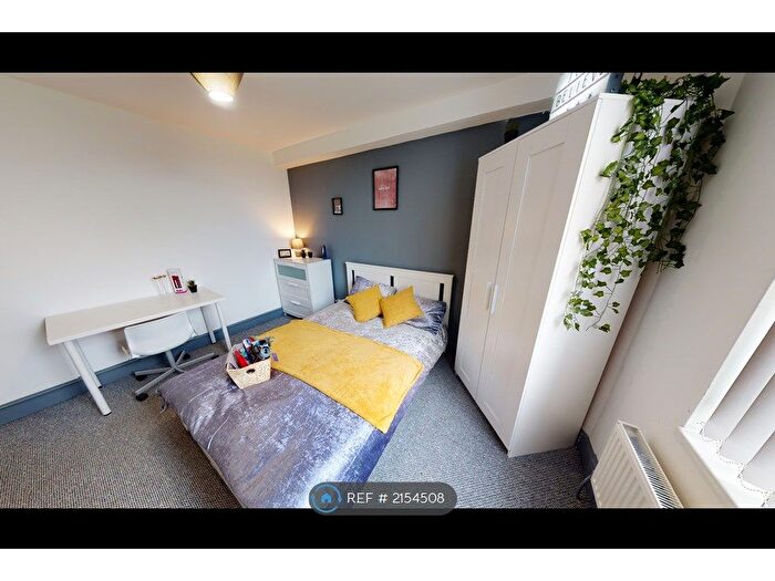 5 Bedroom Terraced House To Rent In Hafton Road, Salford, M7