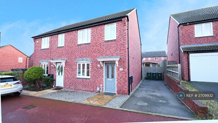 3 Bedroom Semi-Detached House To Rent In Derbyshire Way, Coventry, CV2