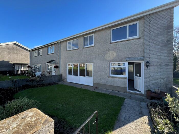 3 Bedroom Property To Rent In Caecoed, Llandybie, Carmarthenshire, SA18