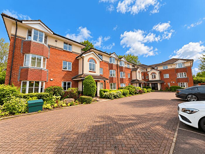 2 Bedroom Flat To Rent In Chamberlain Drive, Summerville Mews, Wilmslow, SK9