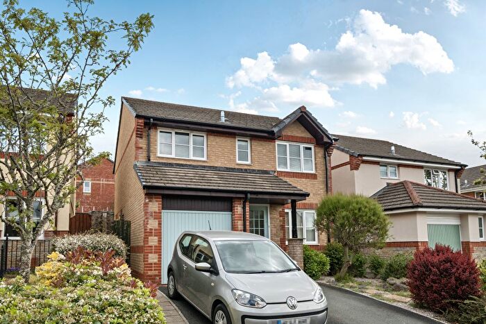 4 Bedroom Detached House For Sale In Sett Close, Bovey Tracey, TQ13