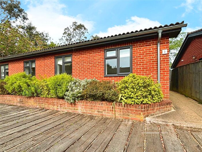 2 Bedroom Bungalow For Sale In The Lakes, Main Road, Rookley, PO38