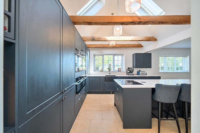 5 Bedroom Detached House For Sale In The Avenue, Stanton Fitzwarren, Swindon, SN6