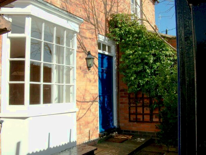 2 Bedroom Terraced House To Rent In Cherry Street, Stratford-upon-Avon, CV37