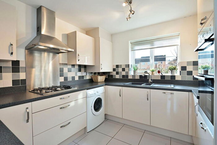 4 Bedroom Detached House For Sale In Meek Road, Newent, GL18