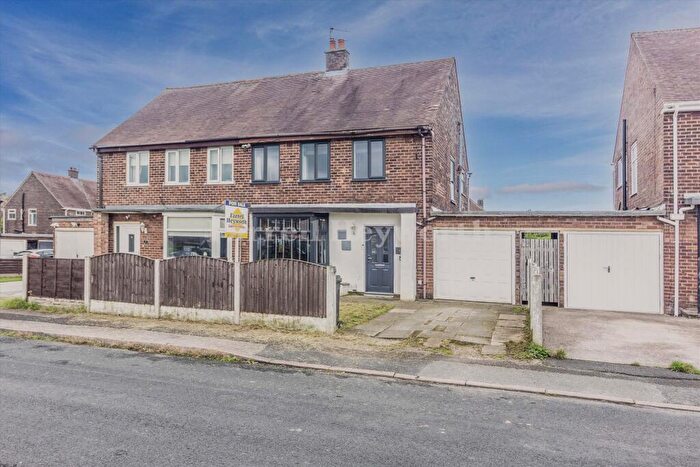 3 Bedroom House For Sale In Leadale Green, Leyland, PR25