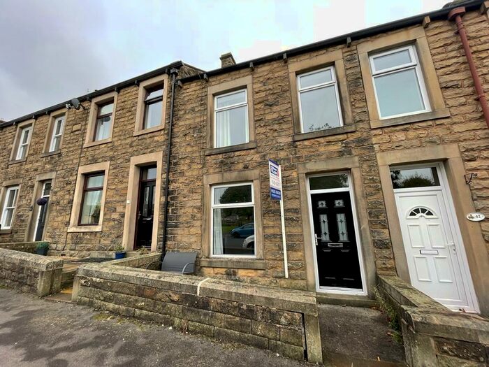 3 Bedroom Terraced House To Rent In Aspen Lane, Earby, BB18