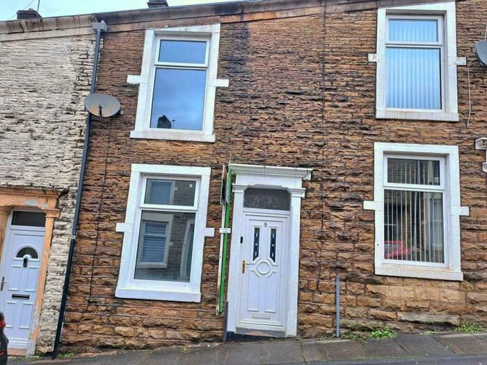 2 Bedroom Terraced House To Rent In Highfield Street, Darwen, Lancashire, BB3