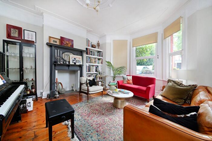 6 Bedroom Semi-Detached House To Rent In Palewell Park, East Sheen, SW14