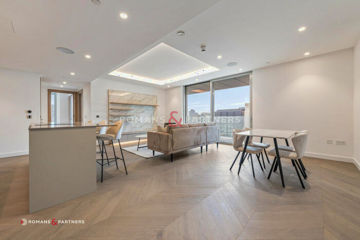 2 Bedroom Apartment To Rent In The Haydon, City Of London, EC3N