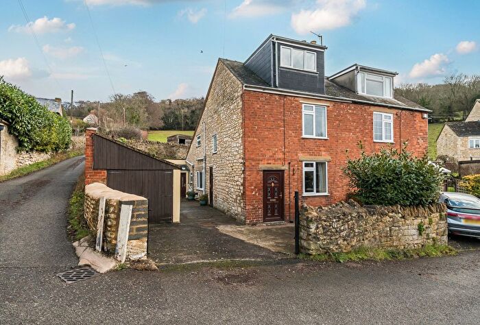 3 Bedroom Semi-Detached House For Sale In Thrupp Lane, Thrupp, Stroud, Gloucestershire, GL5