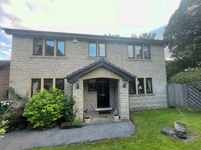 4 Bedroom Property To Rent In The Orchards, Bingley, BD16