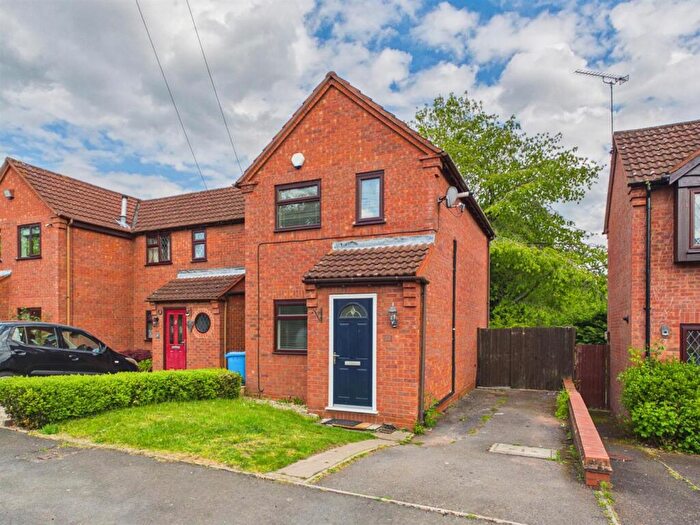 2 Bedroom End Of Terrace House For Sale In Redwood Road, Kinver, Stourbridge, DY7