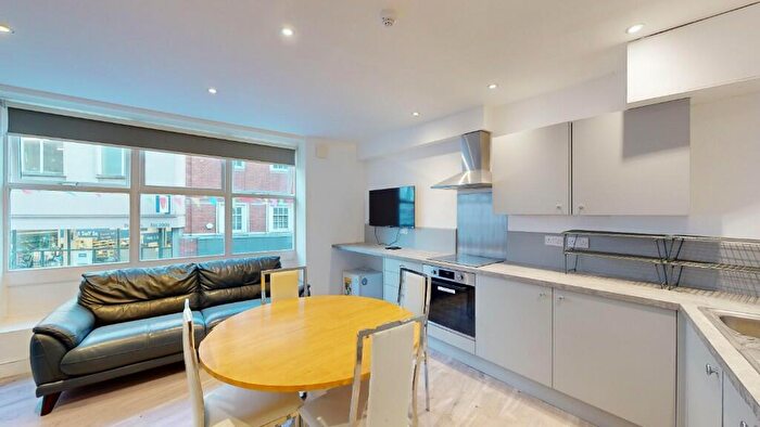 5 Bedroom Apartment To Rent In Silver Street, Durham, County Durham, DH1