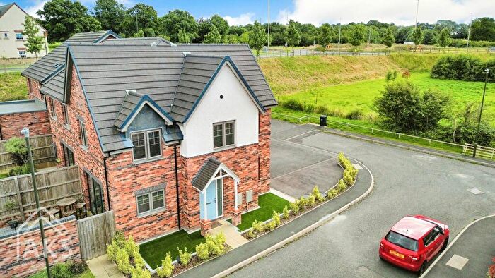 3 Bedroom Semi-Detached House For Sale In Moors Close, Mickleover, DE3