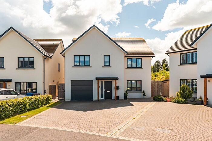 5 Bedroom Detached House For Sale In Viscount Drive, Dalkeith, EH22
